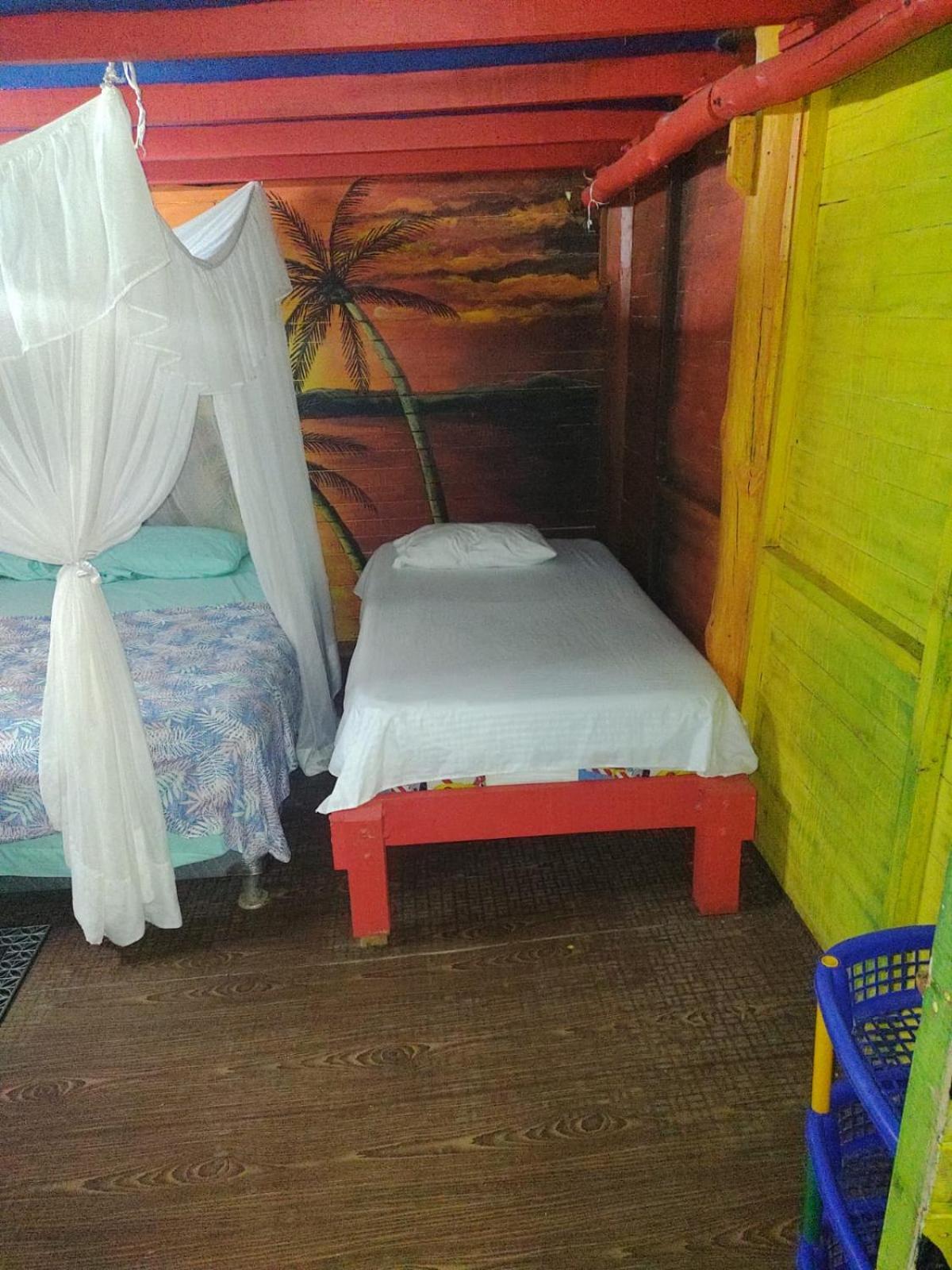 Princesa Del Mar Hotel Pendales ภายนอก รูปภาพ