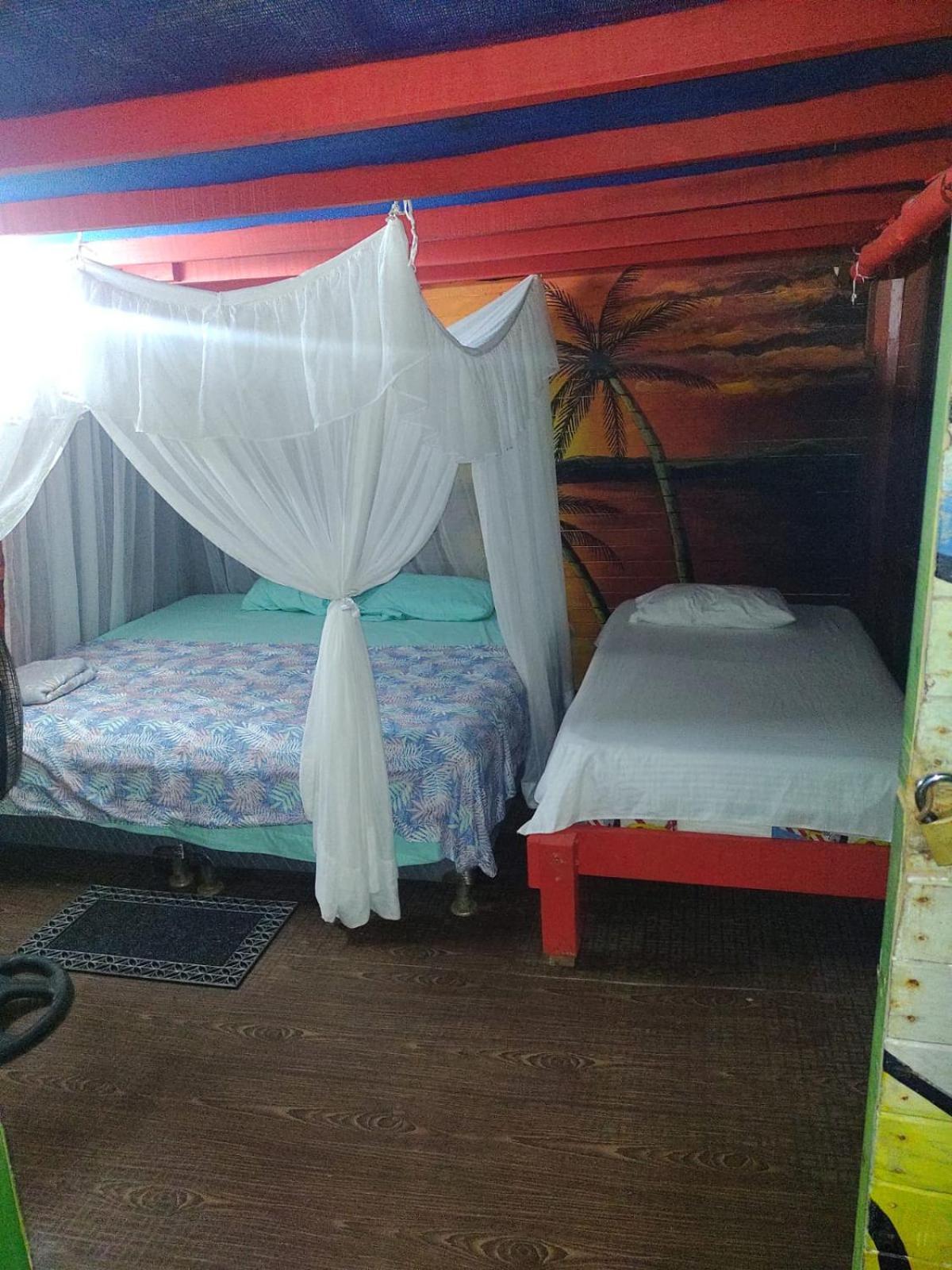 Princesa Del Mar Hotel Pendales ภายนอก รูปภาพ